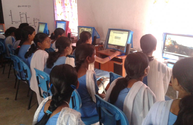 Computer Literacy Initiative for Comprehensive Knowledge